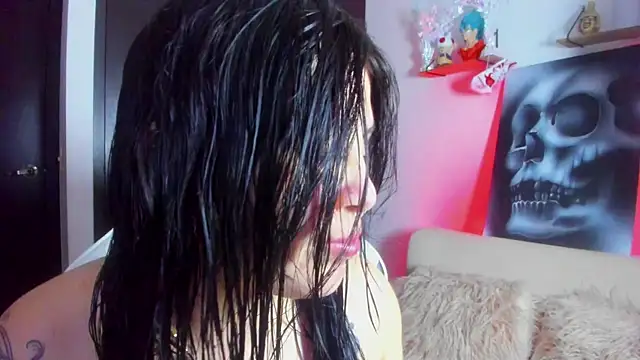 AilynRed online show from 07-07-26, 03:20