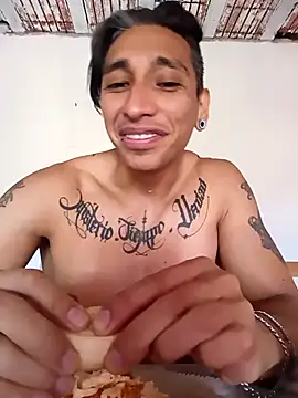 Snapshot of Performance369 chatting on 02-07-26, 02:10 Performance369 online show from 02-07-26, 02:10