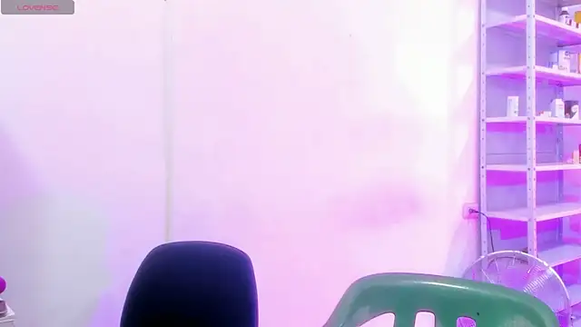 Snapshot of NaharaKamado_ chatting on 09-29-25, 09:08 NaharaKamado online show from 09-29-25, 09:08