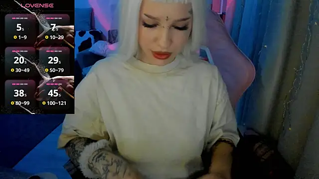 Ledy WWWII online show from 02-19-25, 09:36