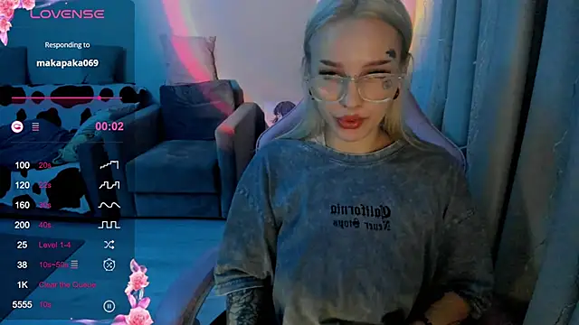 Ledy WWWII online show from 02-23-25, 08:22