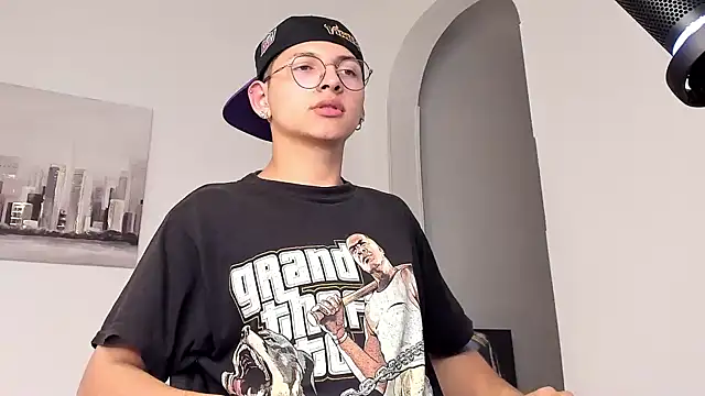 a lejandro 0 8 online show from 03-09-25, 04:05