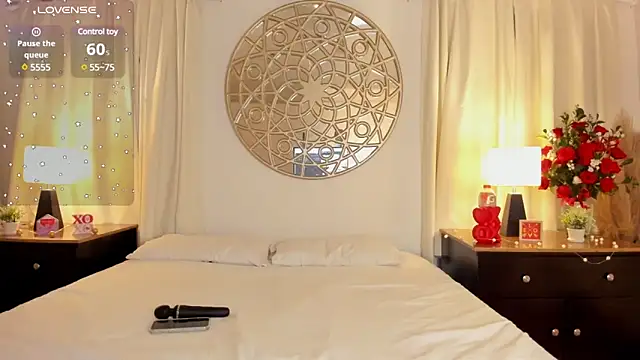 Snapshot of Antonellaparis_ chatting on 02-18-25, 02:05 Antonellaparis online show from 02-18-25, 02:05