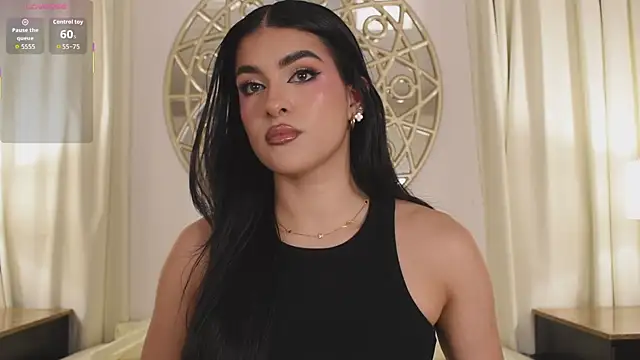 Snapshot of Antonellaparis_ chatting on 02-18-26, 02:29 Antonellaparis online show from 02-18-26, 02:29