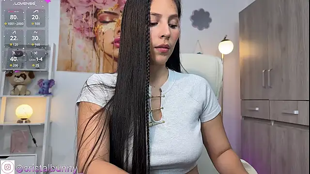 cristal bunny  online show from 11-09-25, 02:32