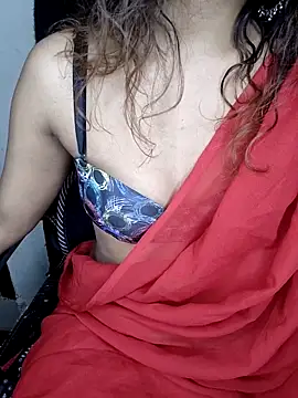 Snapshot of Leeeezzzz_roy chatting on 11-27-25, 07:16 Leeeezzzz roy online show from 11-27-25, 07:16