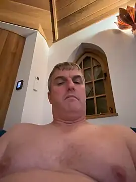 Snapshot of Fatbigtitsmarc chatting on 11-09-25, 02:43 Fatbigtitsmarc online show from 11-09-25, 02:43