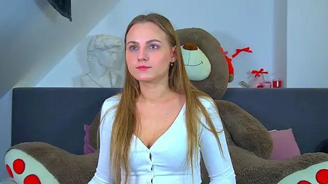 Snapshot of MelissaMelrey chatting on 10-22-25, 10:04 MelissaMelrey online show from 10-22-25, 10:04