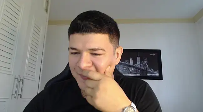 Snapshot of Plug_Control chatting on 02-07-25, 03:19 Plug Control online show from 02-07-25, 03:19