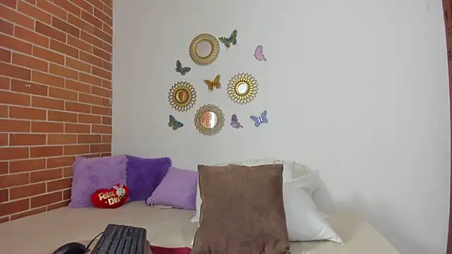 maja hills online show from 12-30-24, 03:02