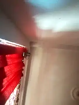 Snapshot of HangdogBeggary chatting on 02-21-26, 04:13 HangdogBeggary online show from 02-21-26, 04:13