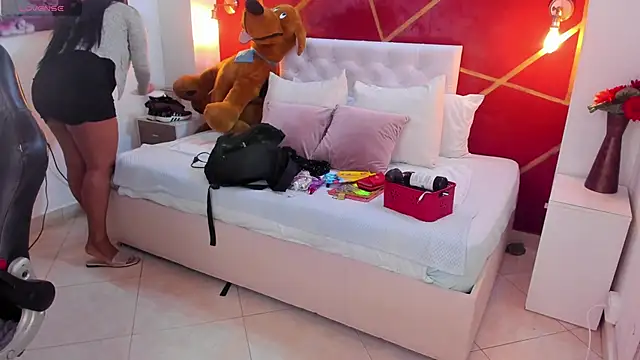 lia mariana online show from 03-10-25, 11:06