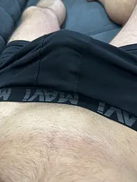 myleonss online show from 12-18-25, 06:14