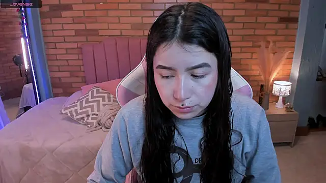 Amy joones online show from 05-21-26, 11:28
