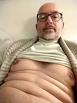 MadProfessor online show from 12-12-24, 07:04