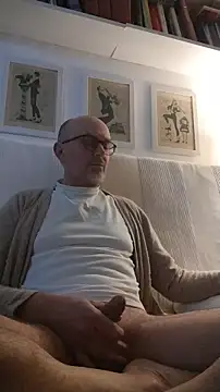 Snapshot of MadProfessor chatting on 03-18-26, 01:47 MadProfessor online show from 03-18-26, 01:47