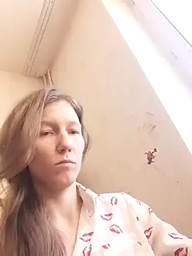 CatFerae online show from 01-17-25, 10:44