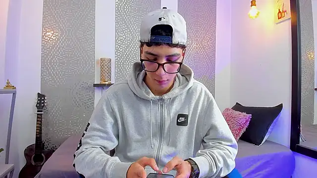 Nikolay Gregori online show from 02-11-25, 04:33