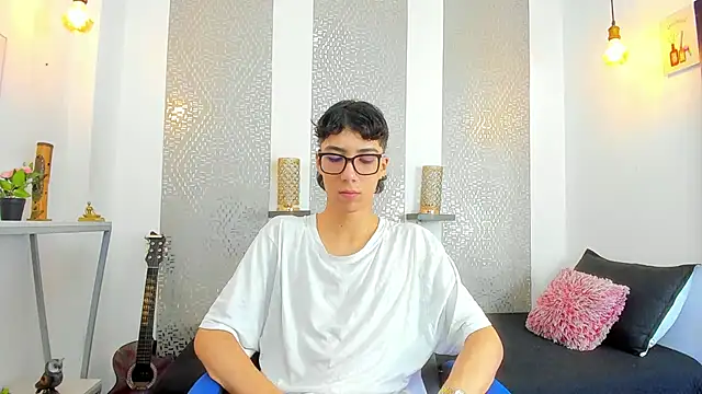 Nikolay Gregori online show from 03-12-25, 04:08