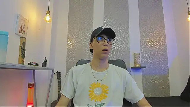 Nikolay Gregori online show from 09-25-25, 04:05