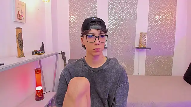 Nikolay Gregori online show from 09-29-25, 04:39