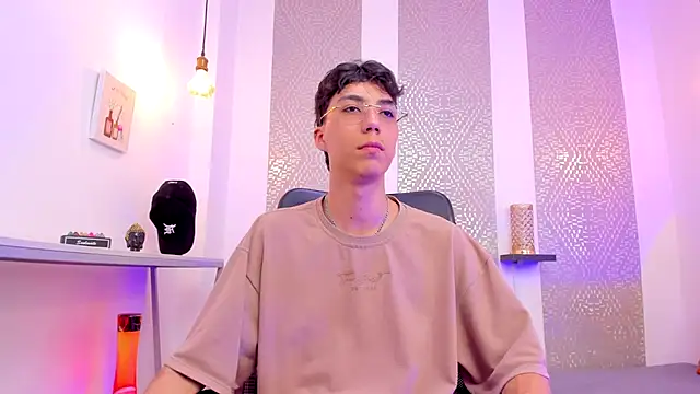 Nikolay Gregori online show from 01-07-26, 04:26