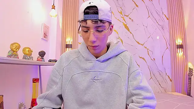 Nikolay Gregori online show from 03-23-26, 04:05