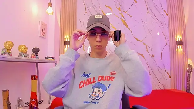 Nikolay Gregori online show from 04-11-26, 03:44