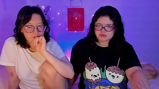 Snapshot of Gaby_Danna chatting on 02-25-26, 12:20 Gaby Danna online show from 02-25-26, 12:20