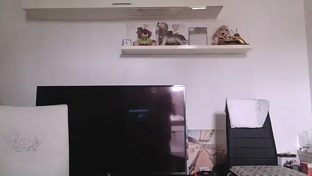 Snapshot of fragrance72 chatting on 12-04-25, 08:56 fragrance72 online show from 12-04-25, 08:56