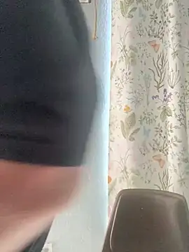 Miguel16i online show from 12-10-24, 05:55