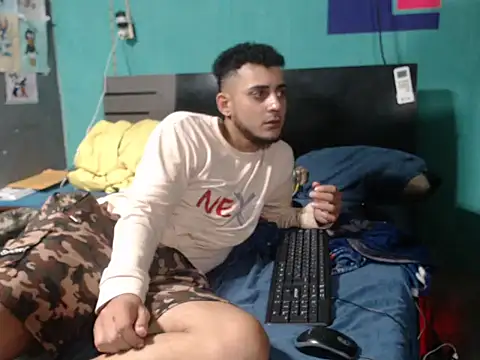 Snapshot of xxxxhotxoxo chatting on 10-22-25, 10:53 xxxxhotxoxo online show from 10-22-25, 10:53