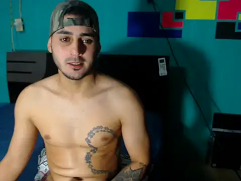 Snapshot of xxxxhotxoxo chatting on 12-15-25, 07:12 xxxxhotxoxo online show from 12-15-25, 07:12