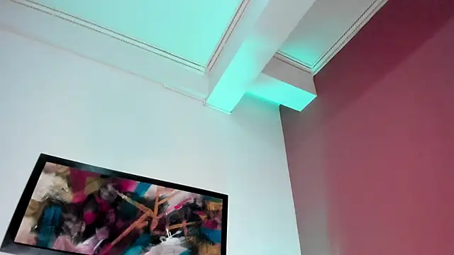 Snapshot of SiennaVidaal chatting on 12-28-24, 06:08 SiennaVidaal online show from 12-28-24, 06:08