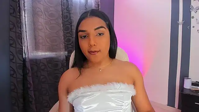 CandyLatinHott online show from 12-23-24, 05:00