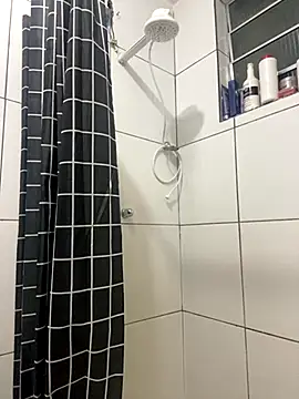 Snapshot of couple_shy chatting on 10-14-25, 01:50 couple shy online show from 10-14-25, 01:50