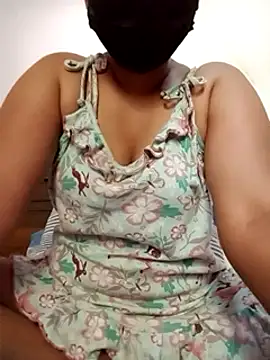 Snapshot of SLZAARA chatting on 03-02-25, 06:37 SLZAARA online show from 03-02-25, 06:37