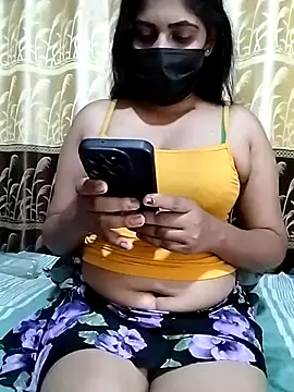 Snapshot of SLZAARA chatting on 03-08-25, 05:43 SLZAARA online show from 03-08-25, 05:43