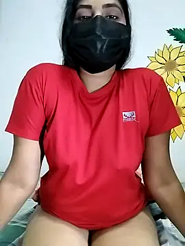 Snapshot of SLZAARA chatting on 03-20-25, 02:32 SLZAARA online show from 03-20-25, 02:32