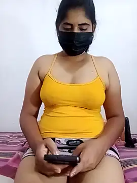 Snapshot of SLZAARA chatting on 10-11-25, 08:07 SLZAARA online show from 10-11-25, 08:07