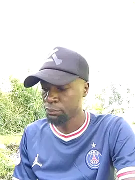 Snapshot of Brian_johns chatting on 01-09-25, 06:38 Brian johns online show from 01-09-25, 06:38