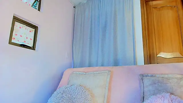 Snapshot of liccy_hall chatting on 02-13-26, 11:39 liccy hall online show from 02-13-26, 11:39