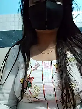 Snapshot of Aishwaryaa_69 chatting on 01-27-25, 10:49 Aishwaryaa 69 online show from 01-27-25, 10:49