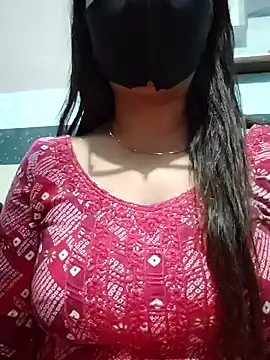 Snapshot of Aishwaryaa_69 chatting on 01-31-25, 04:06 Aishwaryaa 69 online show from 01-31-25, 04:06