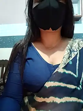 Snapshot of Aishwaryaa_69 chatting on 02-01-25, 10:48 Aishwaryaa 69 online show from 02-01-25, 10:48