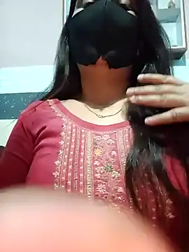 Snapshot of Aishwaryaa_69 chatting on 02-04-25, 10:00 Aishwaryaa 69 online show from 02-04-25, 10:00