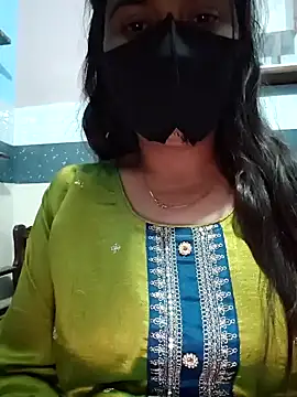 Snapshot of Aishwaryaa_69 chatting on 02-06-25, 08:39 Aishwaryaa 69 online show from 02-06-25, 08:39