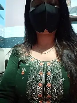 Snapshot of Aishwaryaa_69 chatting on 02-07-25, 09:37 Aishwaryaa 69 online show from 02-07-25, 09:37