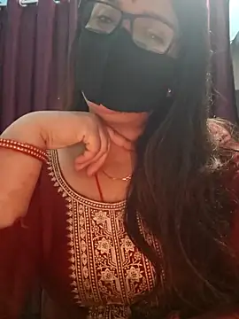 Aishwaryaa 69 online show from 11-28-25, 03:58