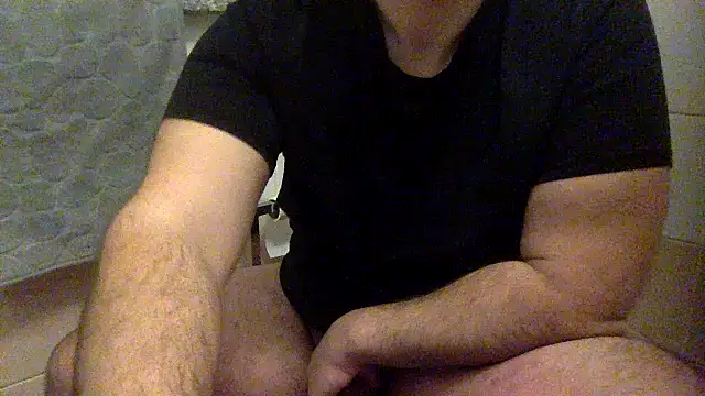 Snapshot of Gladiator_3 chatting on 12-14-24, 12:44 Gladiator 3 online show from 12-14-24, 12:44